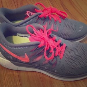 Women's Nike Free Run *New*